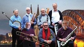 Dom Town Seven - Back to the roots